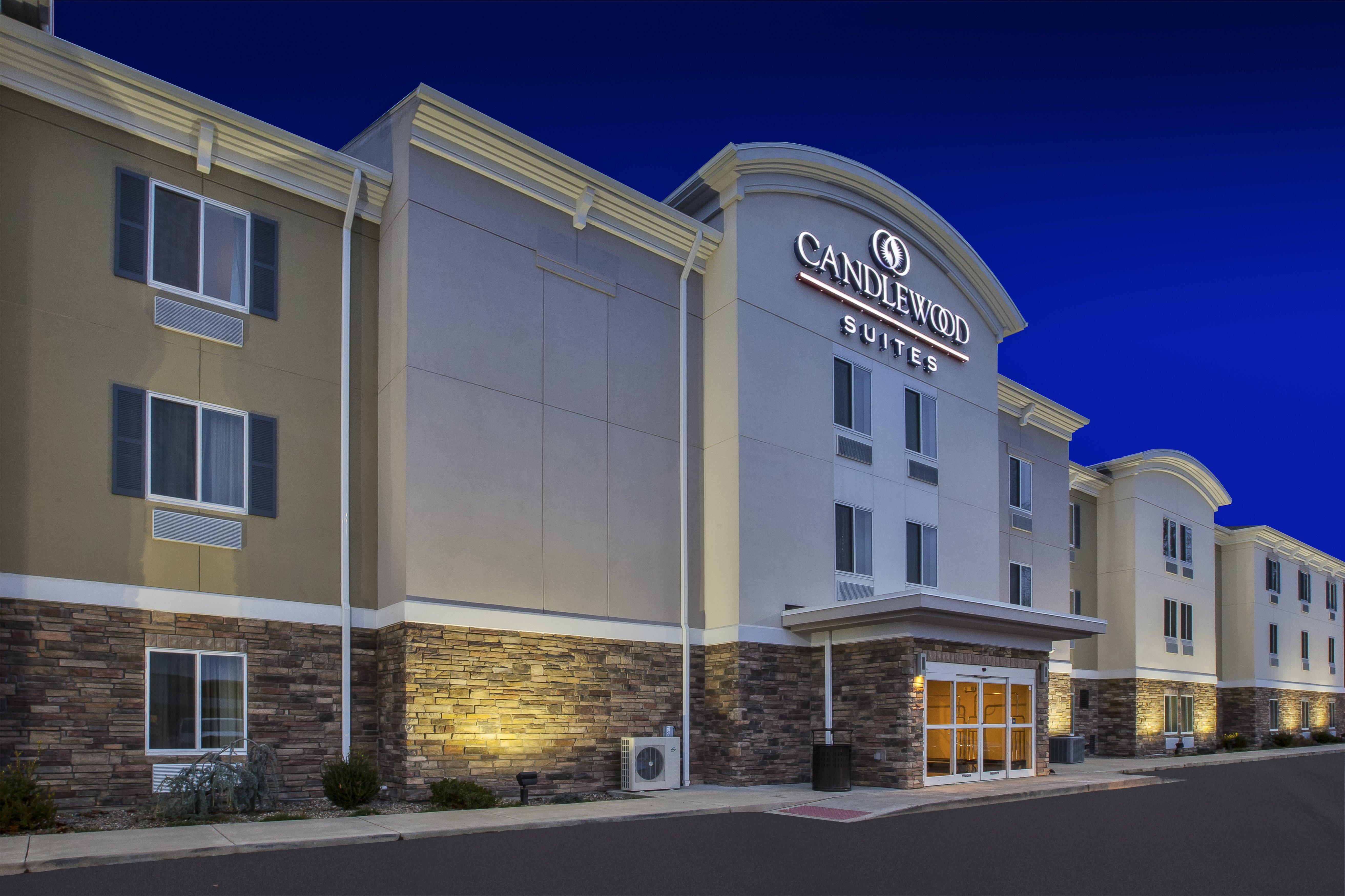 Candlewood Suites Morgantown-Univ West Virginia By Ihg Westover Экстерьер фото
