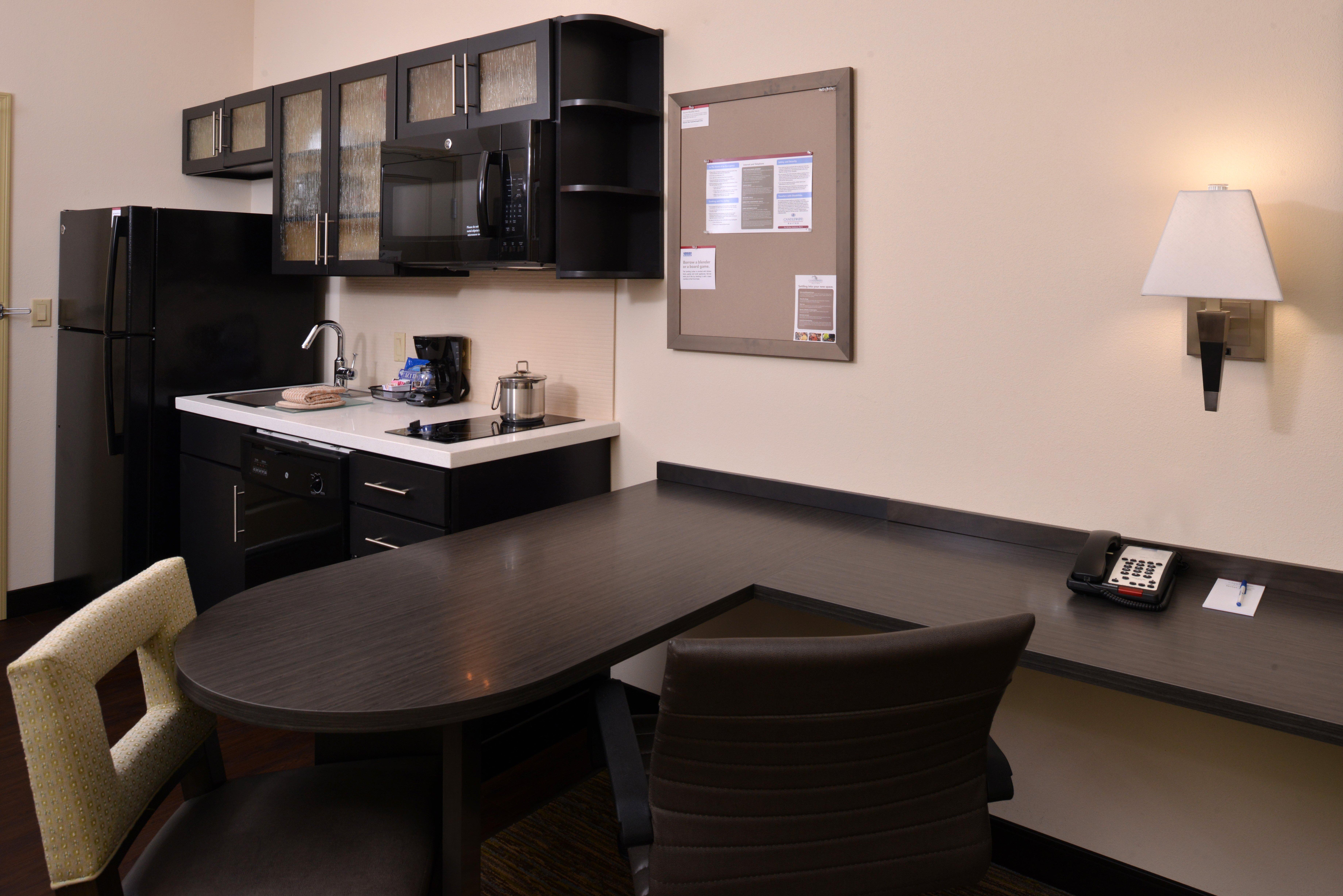 Candlewood Suites Morgantown-Univ West Virginia By Ihg Westover Экстерьер фото
