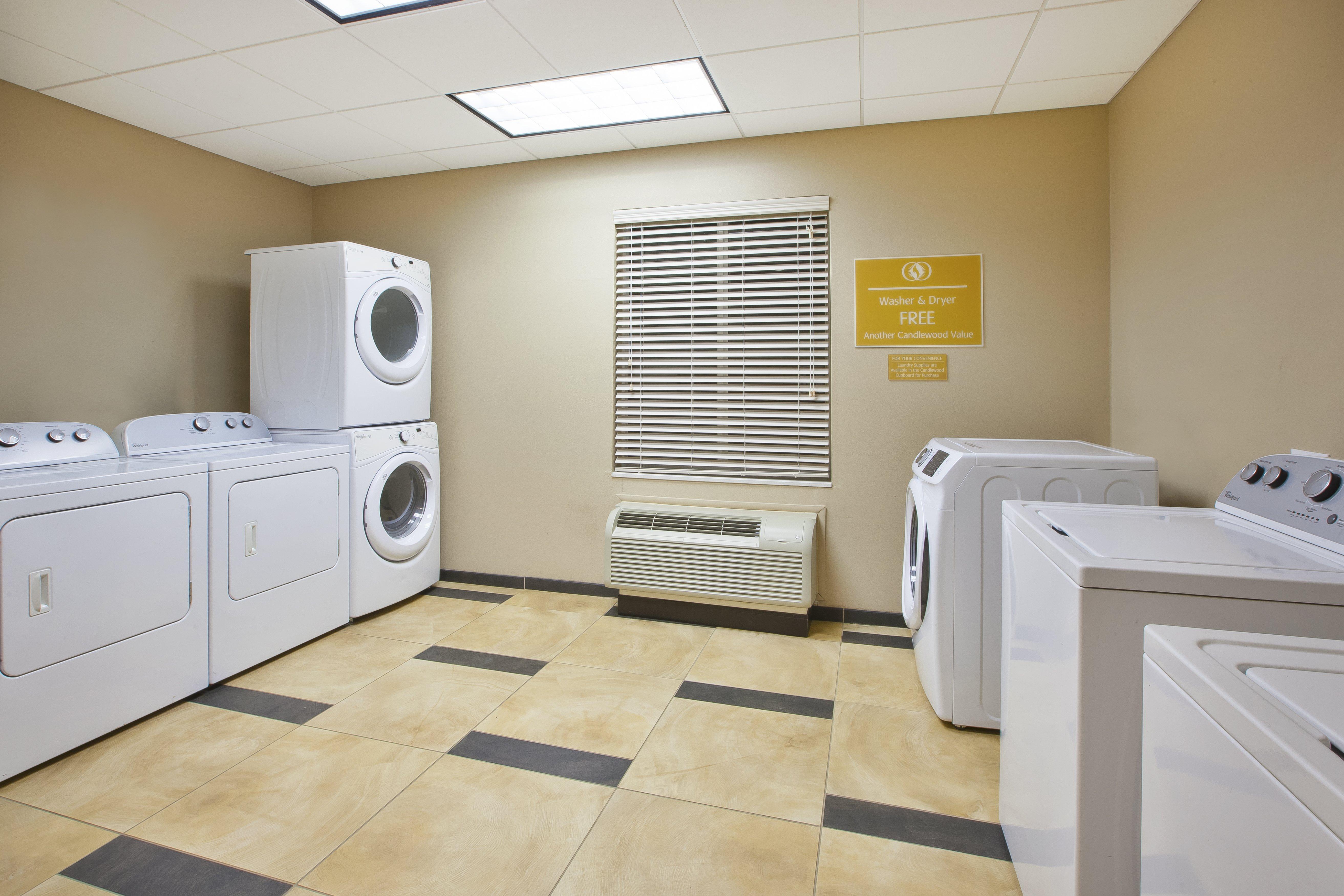 Candlewood Suites Morgantown-Univ West Virginia By Ihg Westover Экстерьер фото