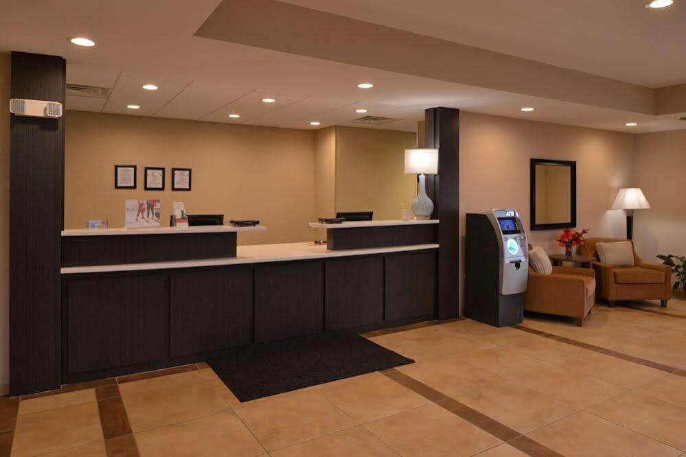 Candlewood Suites Morgantown-Univ West Virginia By Ihg Westover Экстерьер фото