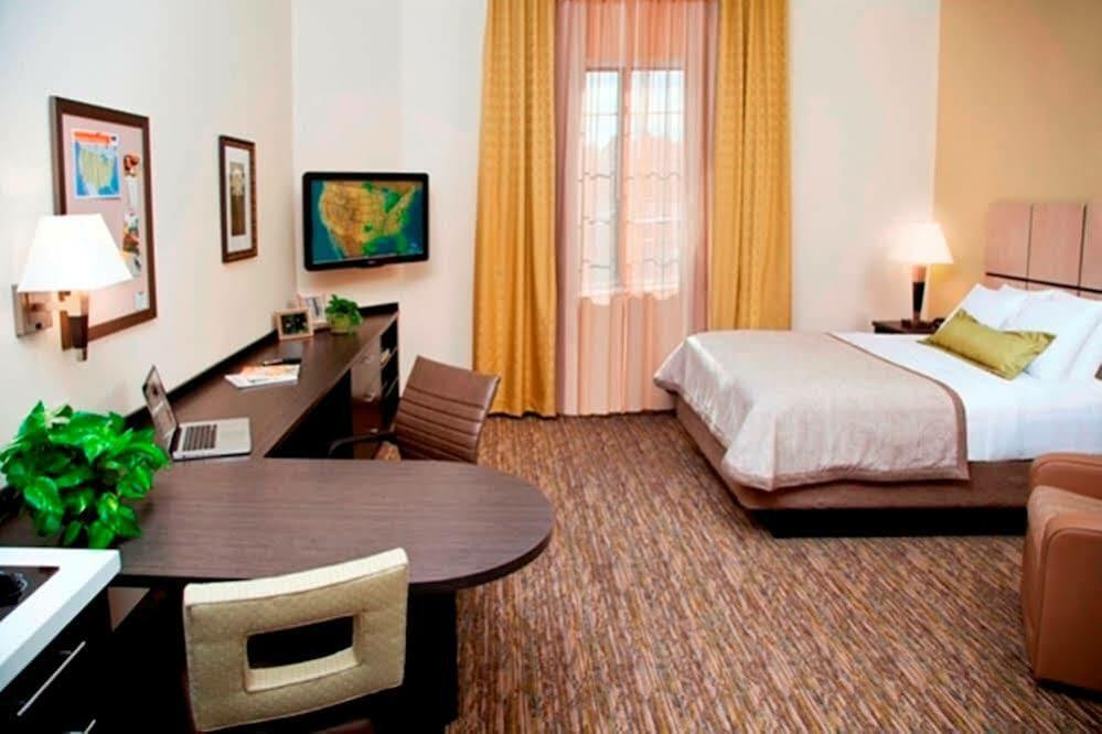 Candlewood Suites Morgantown-Univ West Virginia By Ihg Westover Экстерьер фото