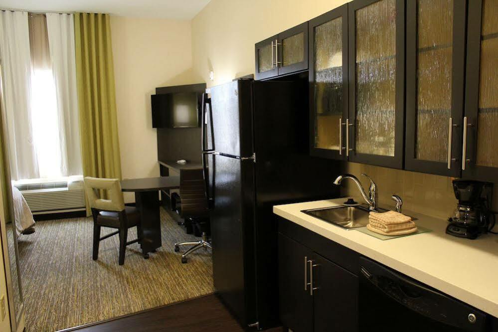 Candlewood Suites Morgantown-Univ West Virginia By Ihg Westover Экстерьер фото